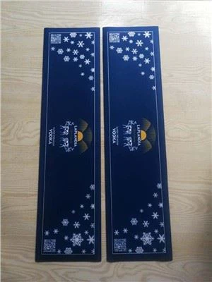 La estera antideslizante de la barra de goma del nitrilo absorbe el agua que hace publicidad de la estera de la cerveza